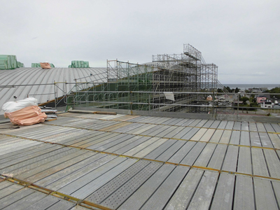 テーパー成型機を置くためのステージ